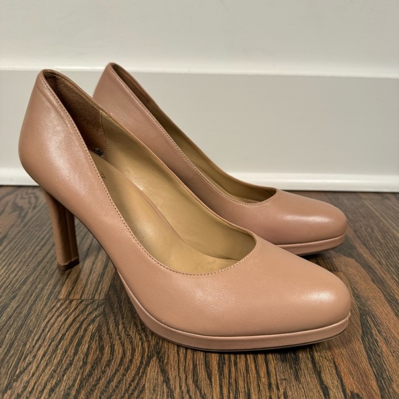 Naturalizer Teresa leather platform pumps size 8.5 - Picture 1 of 9